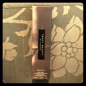 Pro Filter fenty beauty foundation by Rihanna.